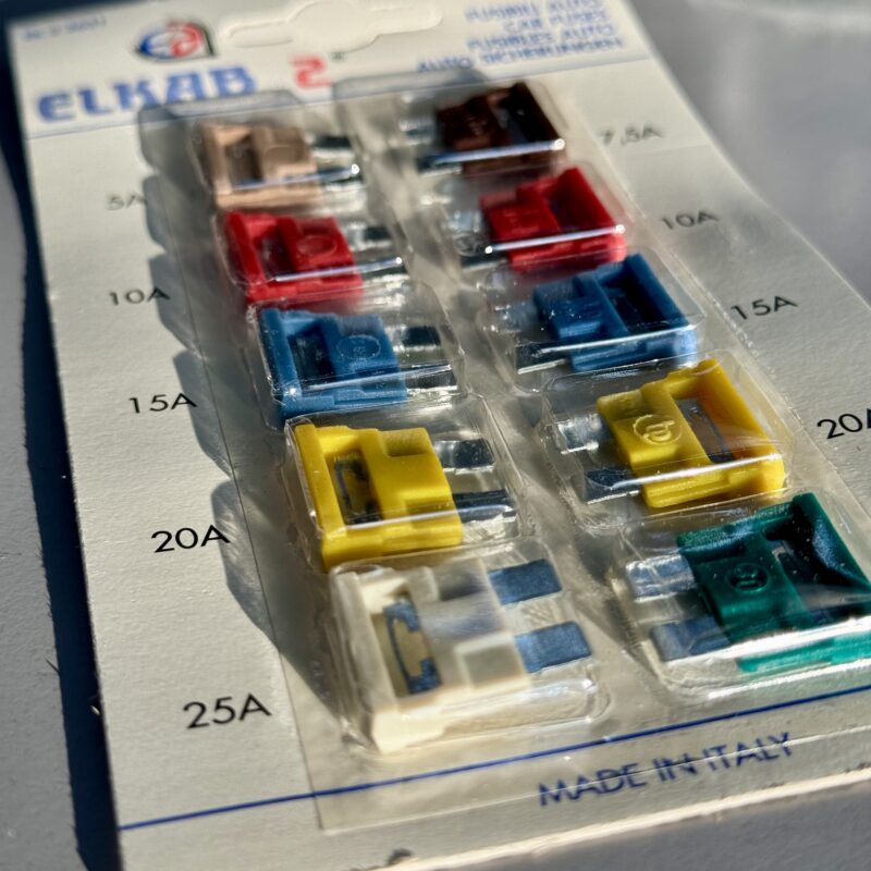 Kit Fusibili Per Auto 5A, 7,5A, 10A, 15A, 20A, 25A, 30A Fusibili Lamellari Medi Standard - immagine 2